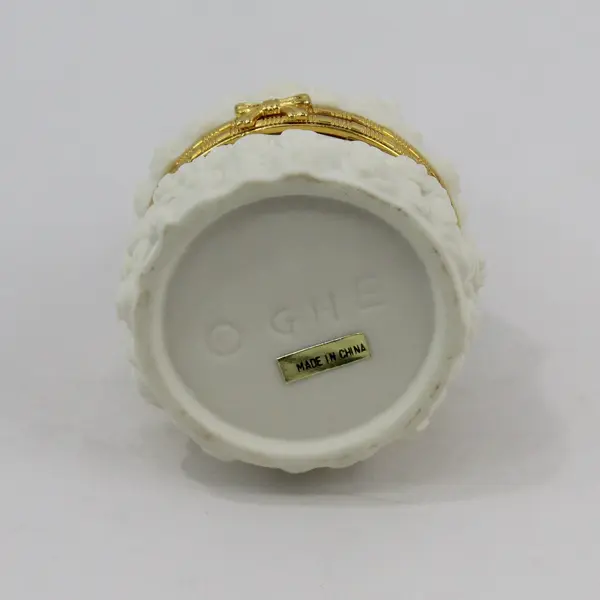 GHE Ceramic Thinking In Roses Cherub Trinket Box