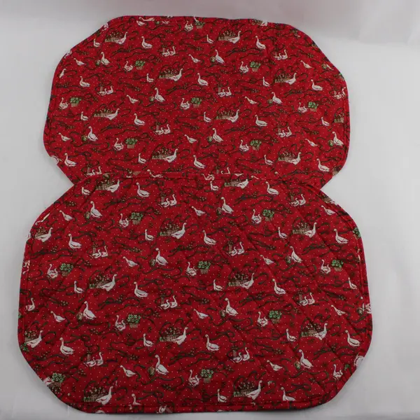 Set of 2 Vintage Handmade Quilted Goose Duck Pattern Christmas Placemats 17.5"