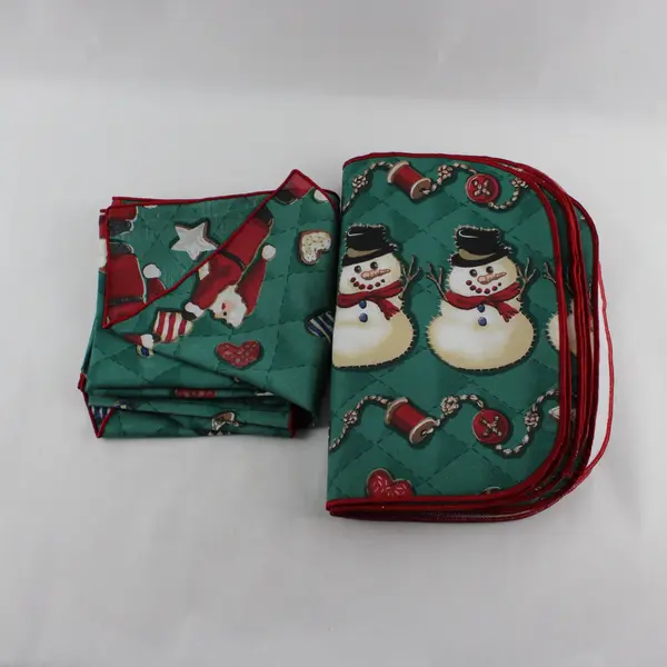 16 Pc Set Kitsch Santa Snowman Christmas Placemats and Napkins FLAWED