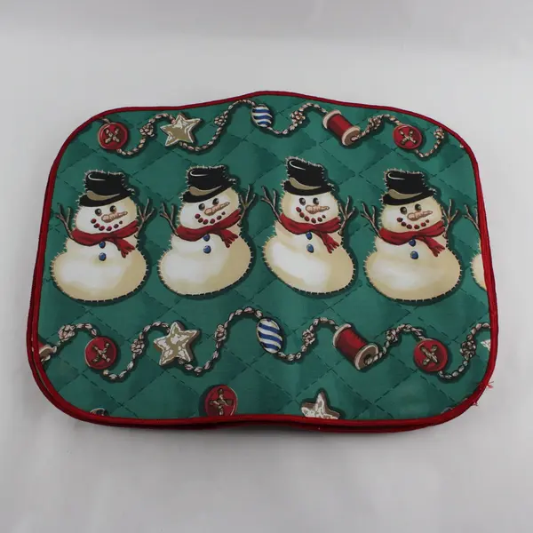 16 Pc Set Kitsch Santa Snowman Christmas Placemats and Napkins FLAWED