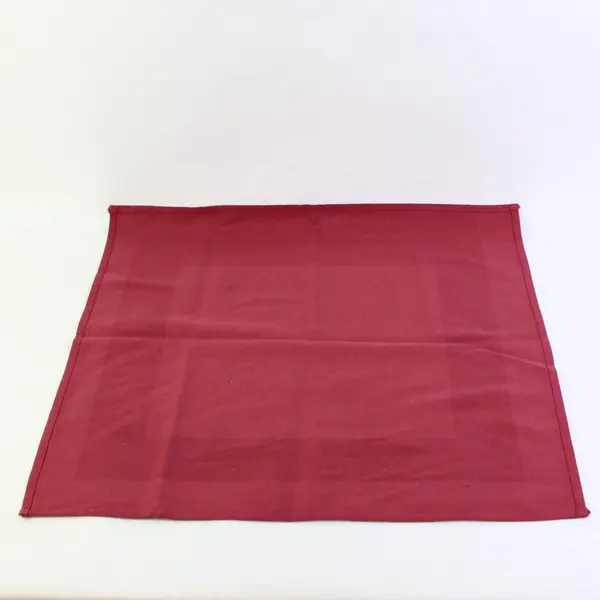 Lot of 3 Burgundy Cloth Linen Napkins 10 x 5.5 in Pre-Owned