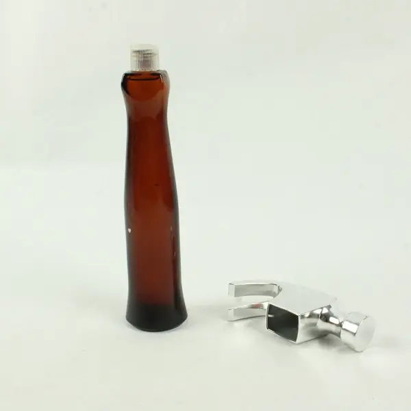 Vintage Avon On the Mark Wild Country After Shave Bottle NIB