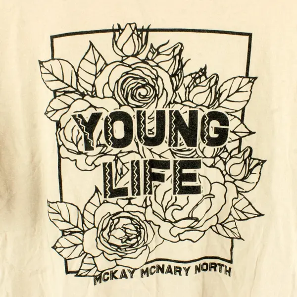 Young Life McKay McNary North Beige T-Shirt Men's Large