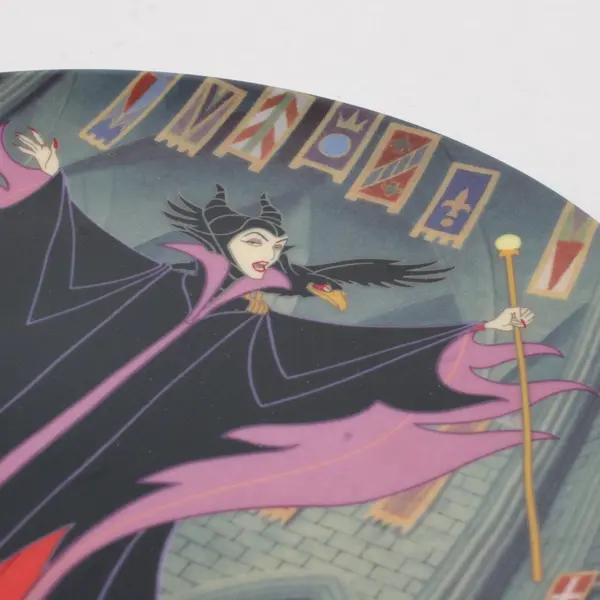 Bradford Exchange Disney Villains Maleficent Plate Bradex 84-B10-32.2