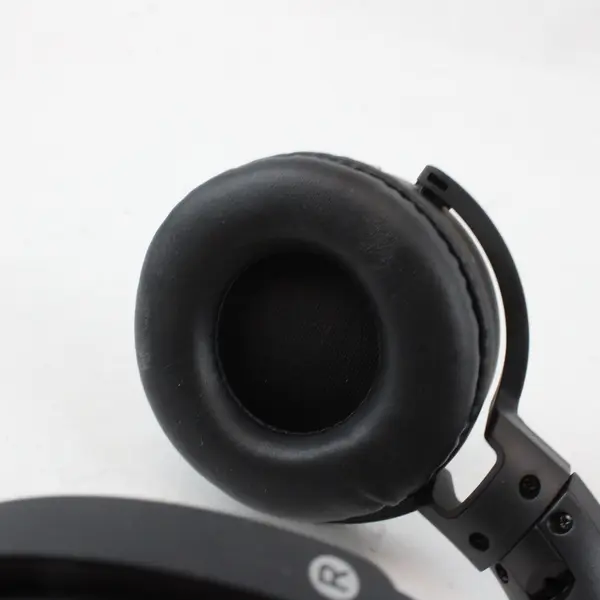 CJ Tech XS5 Wireless Bluetooth Headphones Black Gold Used Untested