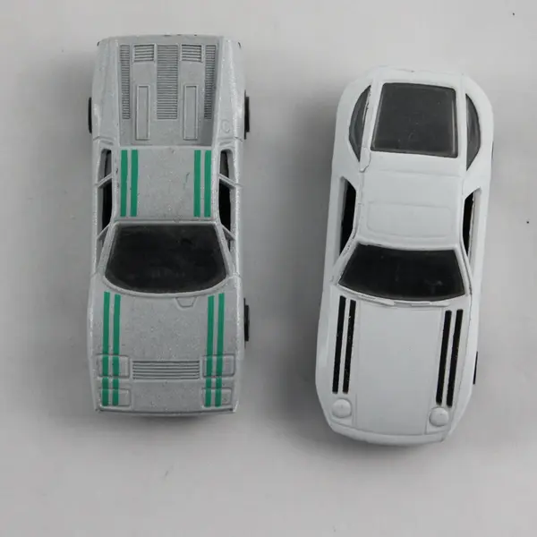 Lot of 2 Vintage 1:64 Die-Cast Ferrari 512 BB & Porsche 928 Toy Cars