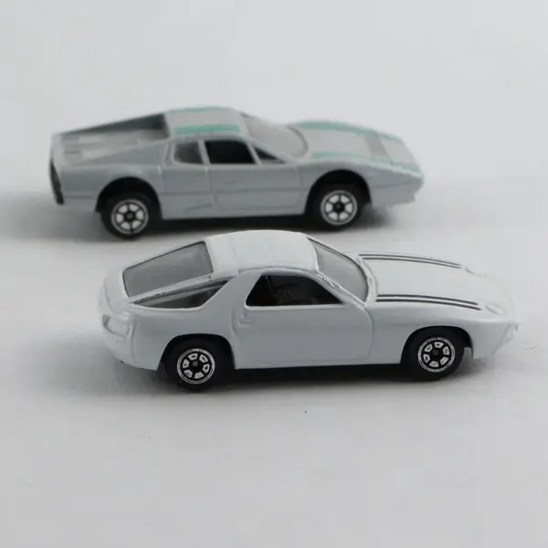 Lot of 2 Vintage 1:64 Die-Cast Ferrari 512 BB & Porsche 928 Toy Cars