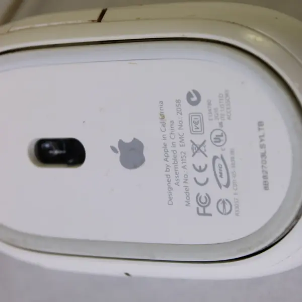 Apple Mighty Mouse Wired USB White A1152 OEM Genuine Used