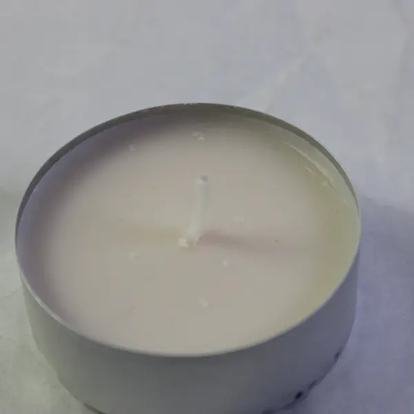 Lot of 6 Maxi Tea Lights w/ Aluminum Cups Home Decor