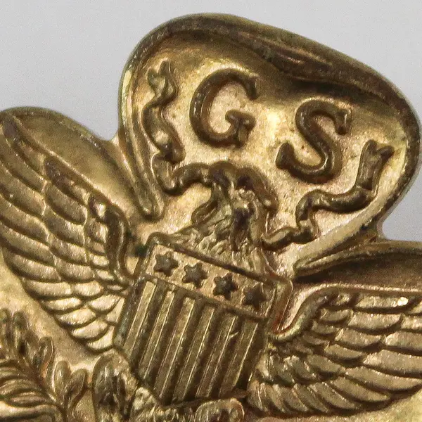 Vintage WW2 Era Girl Scouts Gold-Tone Member Pin