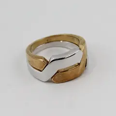 Interlocking Gold And Silver Tone Rings Size 6