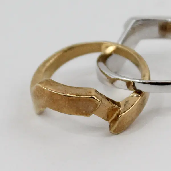 Interlocking Gold And Silver Tone Rings Size 6