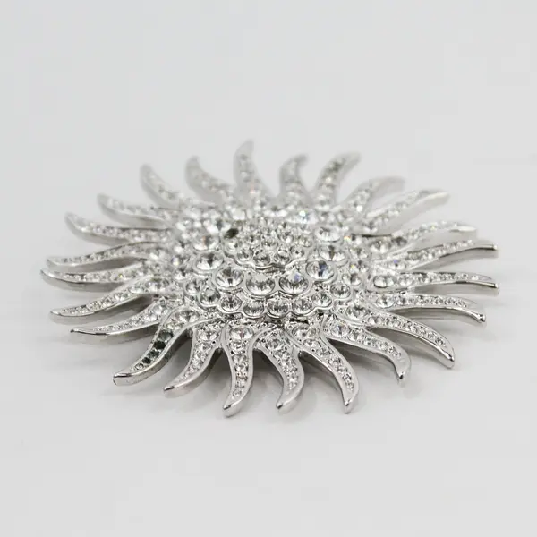 Vintage Jacqueline Bouvier Kennedy Clear Rhinestone Silver-Tone Sun Brooch