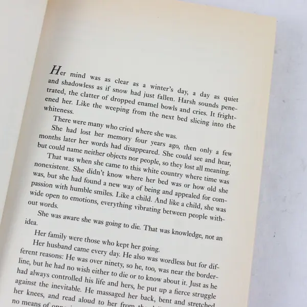 Hanna's Daughters: A Novel Paperback by Marianne Fredriksson (Ballantine Books)