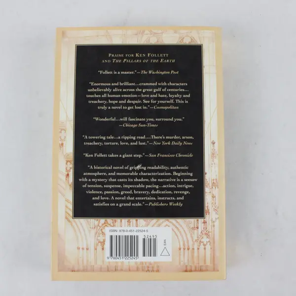 The Pillars of the Earth Ken Follett Paperback Novel