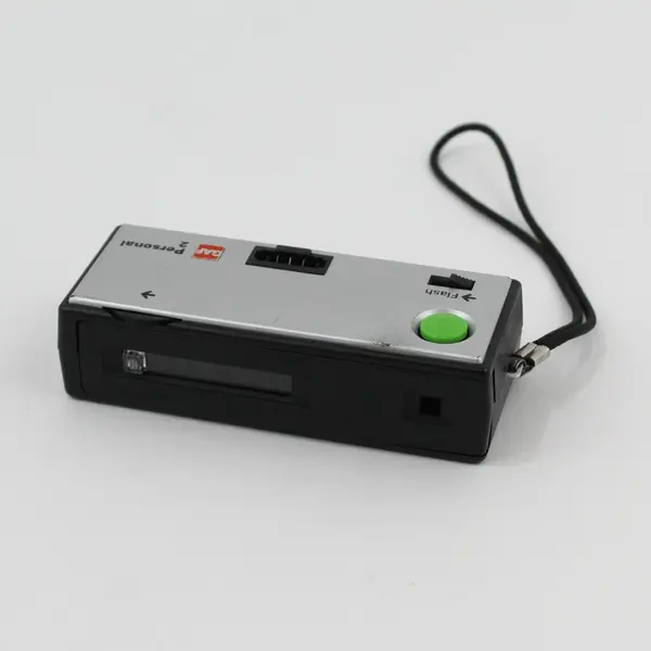 Vintage GAF Personal 2 Pocket 110 Film Pocket Camera 