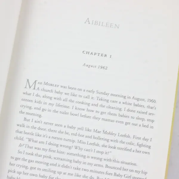 The Help: A Novel - Hardcover By Kathryn Stockett