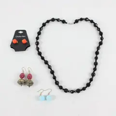 Mixed Jewelry Lot 4 Pc 3 Pairs Earrings Black Beaded Necklace CK Card