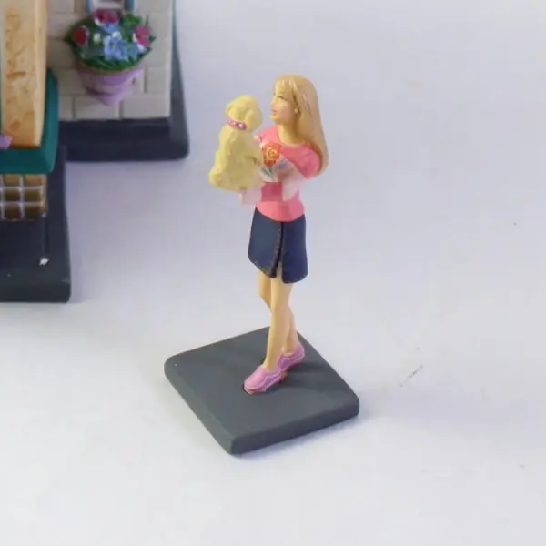 2003 Department 56 Barbie Pet Salon Boutique Lighted House 2-Piece Figure w/ Box