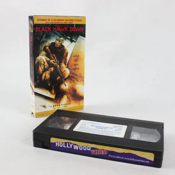 Black Hawk Down VHS 2002 Tom Sizemore Ewan McGregor Josh Hartnett