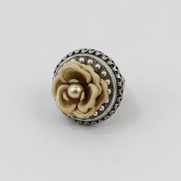 Ollipop Silver Tone Pearl Tan Enamel Adjustable Flower Statement Ring Size 5.25