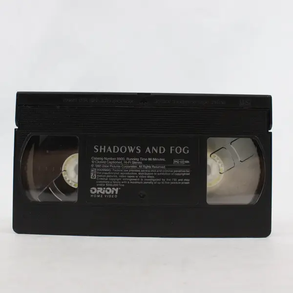 Shadows and Fog VHS Tape, 1992 Woody Allen, Kathy Bates, John Cusack 
