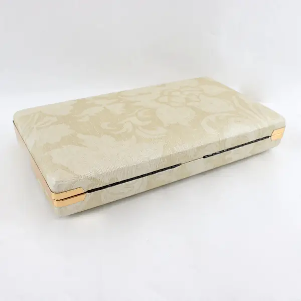 Mele Cream Off-White Clamshell Jewelry Box 8.5"