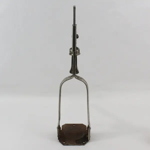 Vintage Everedy Climax Soda Beer Wine Bottle Capper and A Box of Anchorlok Caps