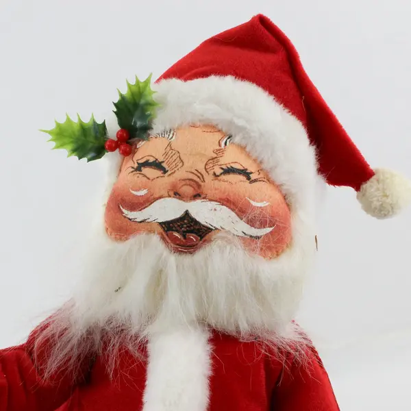 Annalee Standing Smiling Santa 19 Inches Eyes Closed