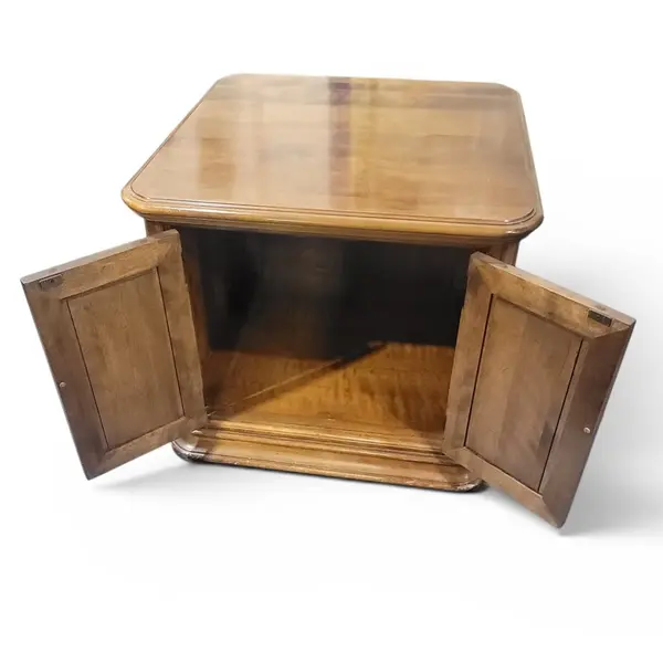 Ethan Allen Solid Wood Traditional Brown Side End Table - Local Pickup Only