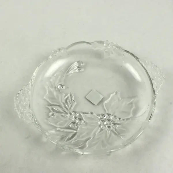 Mikasa Christmas Holly Glass Candy Nut Dish Scalloped Edge 6.5''