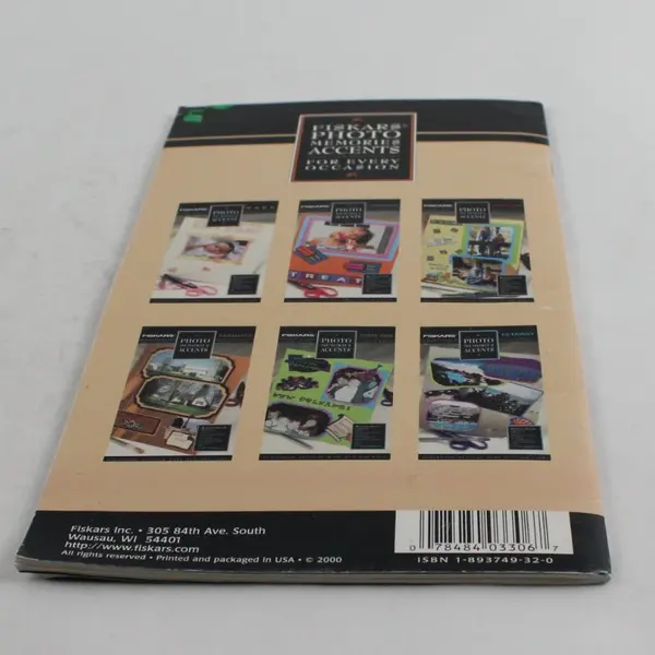Vintage Fiskars Photo Memories Accents Holidays Scrapbook Kit Booklet #3306