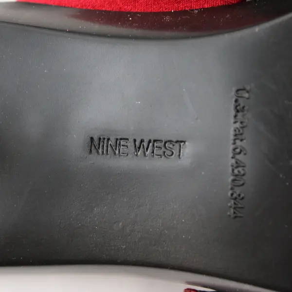 Nine West Red Satin Cross Straps Kitten Heel Sandals Women's U.S. Size 9.5M FLAW