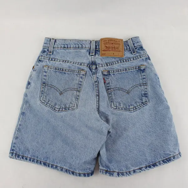 Levi's 550 Relaxed Fit Light Wash Denim Shorts Womens Juniors Size 7