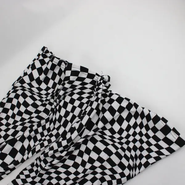 No Boundaries Black and White Wavy Check Bell Bottom Leggings Juniors' XL 15-17