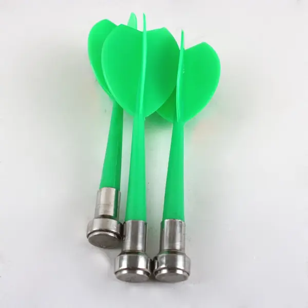 Nifty Magnetic Dart Board and Six Darts - Open Box