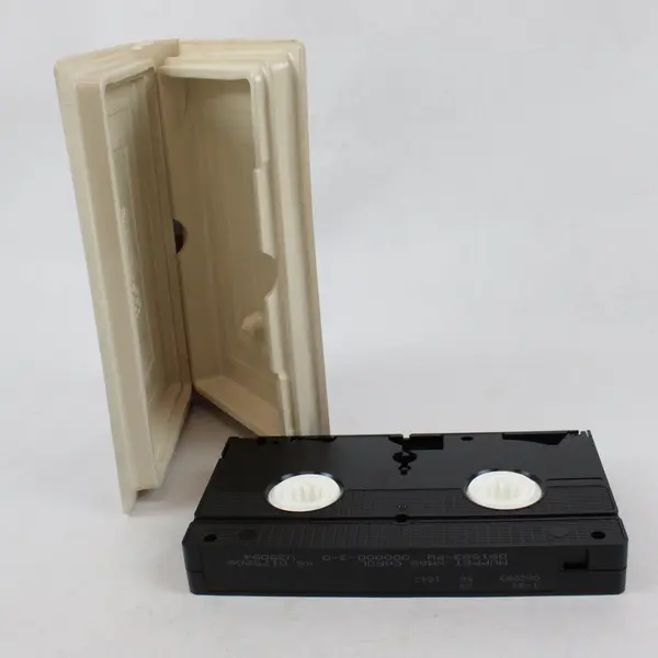 Vintage Disney's The Muppet Christmas Carol VHS Tape 1993, #1729 