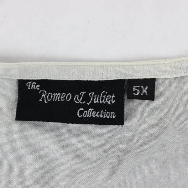 The Romeo & Juliet Collection Grey Button Down Long Sleeve Blouse Size 5X