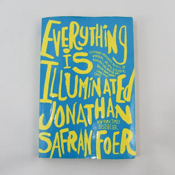 Everything Is Illuminated by Jonathan Safran Foer 2003 Novel Paperback