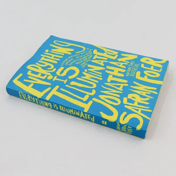 Everything Is Illuminated by Jonathan Safran Foer 2003 Novel Paperback