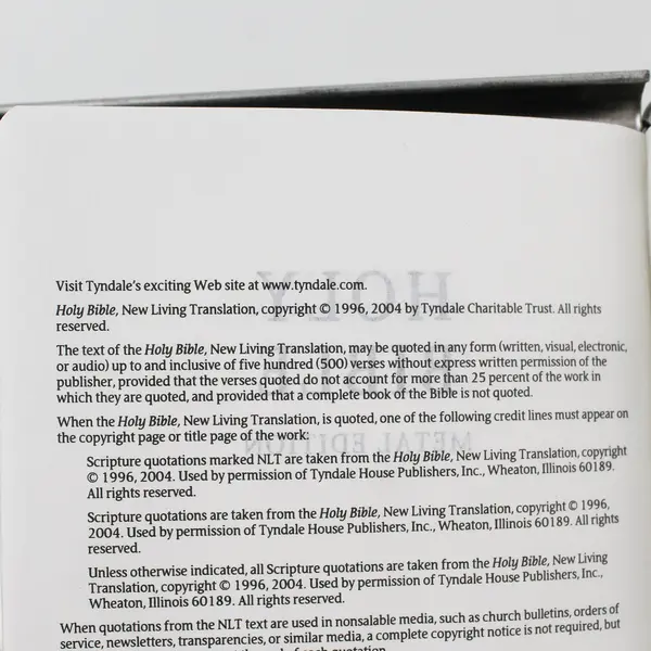 New Living Translation Holy Bible Metal Edition 2004 Good