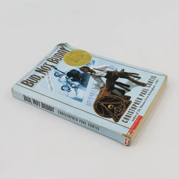 VTG Bud, Not Buddy a Novel by Christopher Paul Curtis 2002 Scholastic Paperback 