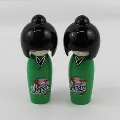 Set of 2 Japan Souvenir Kokeshi Dolls Green Wood Black Plastic Hair