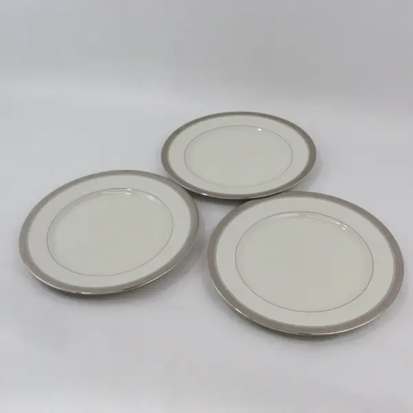 Set of 3 Mikasa Palatial Platinum L3235 10.75in Dinner Plates