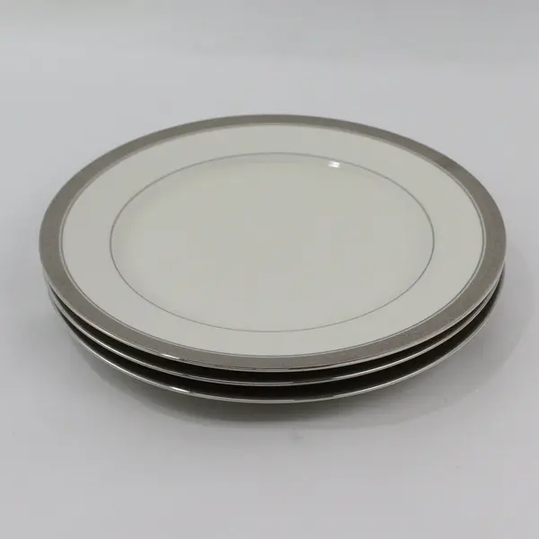 Set of 3 Mikasa Palatial Platinum L3235 10.75in Dinner Plates