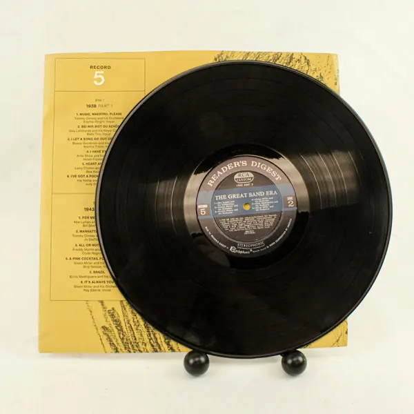 Great Band Era 37 Top Bands 12" Vinyl Box Set Reader's Digest RCA Incomplete