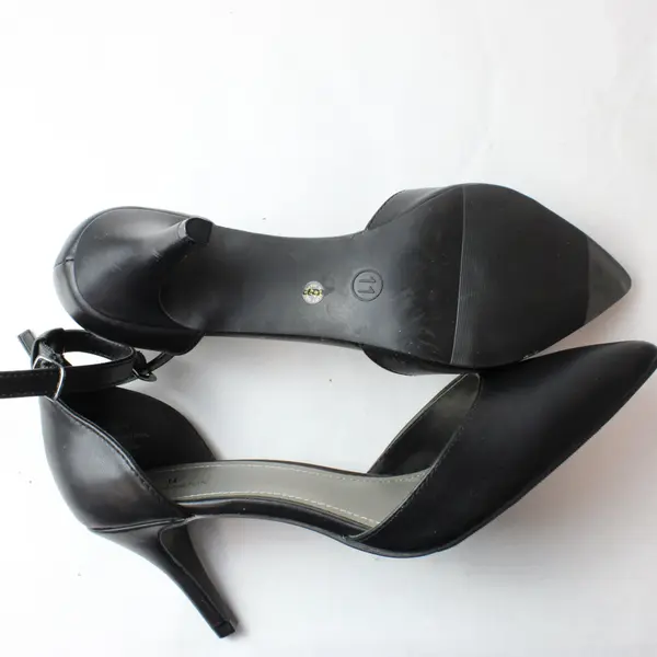 Worthington Black Faux Leather Pointed Toe Ankle Strap Heels Women's U.S. 11