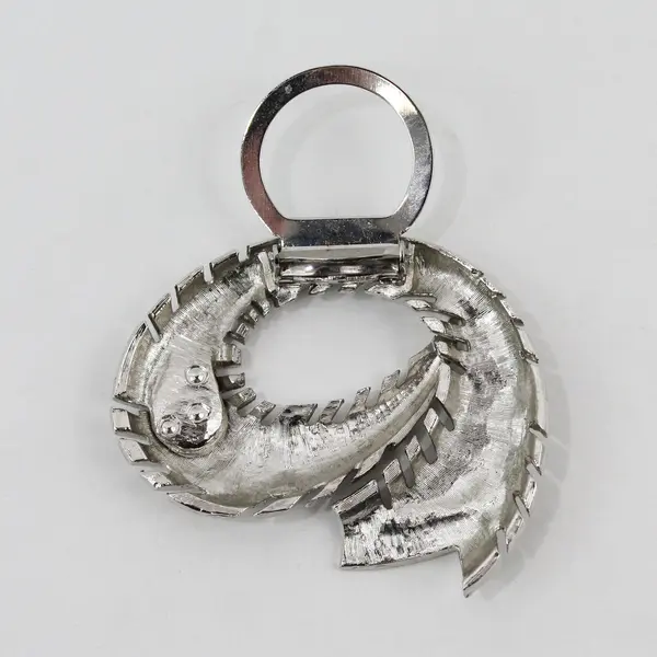 Vintage Silver-Tone Metal Swirl Clip-On Scarf Clip 2.5 In