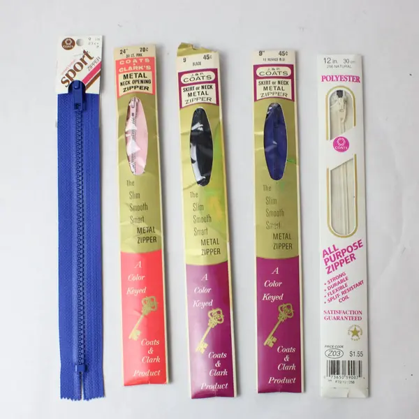 Lot of 5 Coats & Clark Vintage New Old Stock Zippers NOS