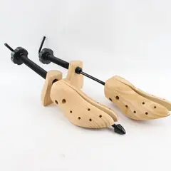 Two Shoe Stretchers - Lady Size 5-8 - Made in China